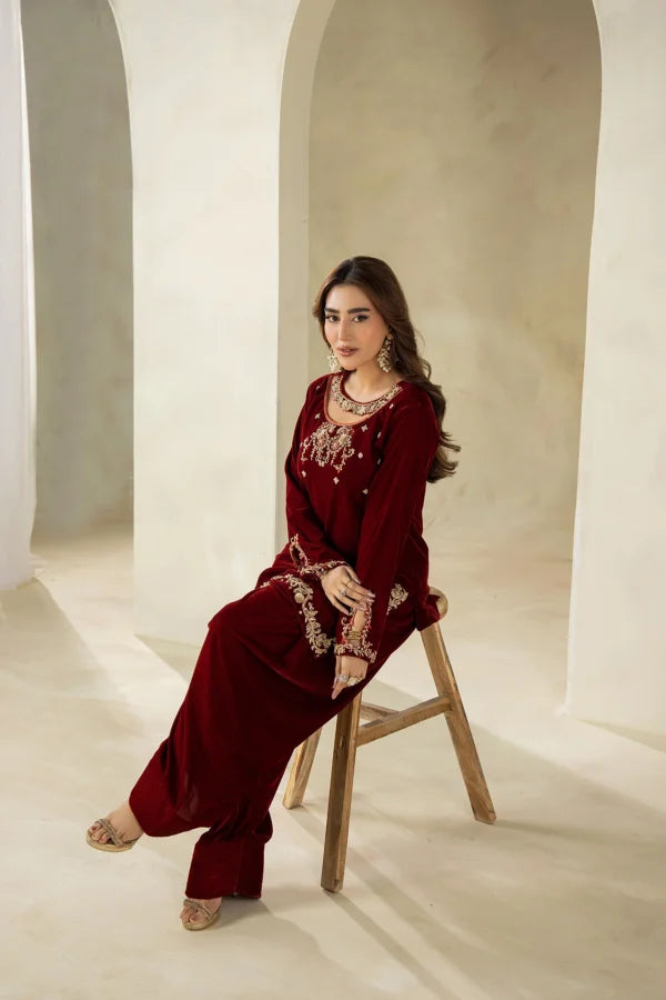Maroon Makhmal