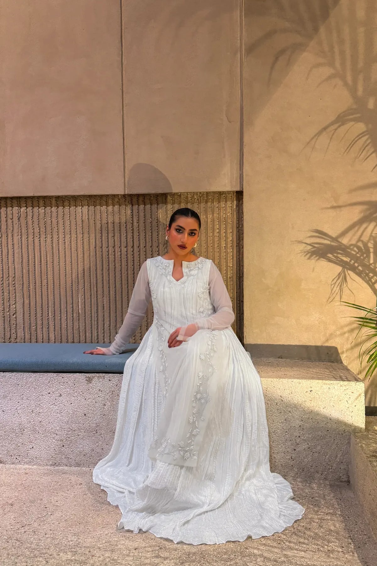 Noor seated full look